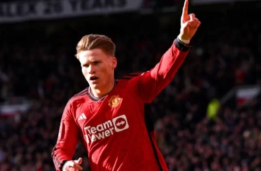 Selling McTominay? MEN: Manchester United Open to Selling Midfielder