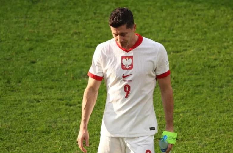 Lewandowski: The match against France is a battle of honor. We want to play our best game of this European Championship