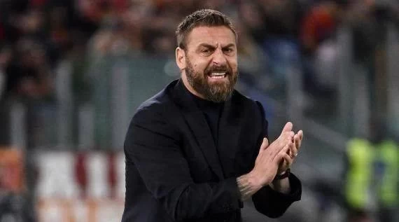 Official: Roma extend contract with manager De Rossi until 2027