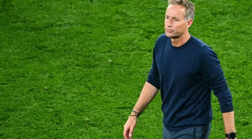 Danish coach slams referee: VAR intervention is a disgrace, two decisions are ridiculous