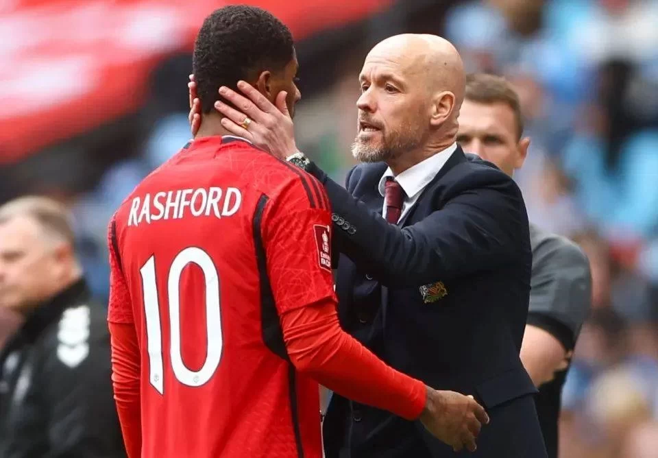 The Sun: Rashford Initially Planned to Stay After Ten Hag’s Departure, Now Faces Transfer