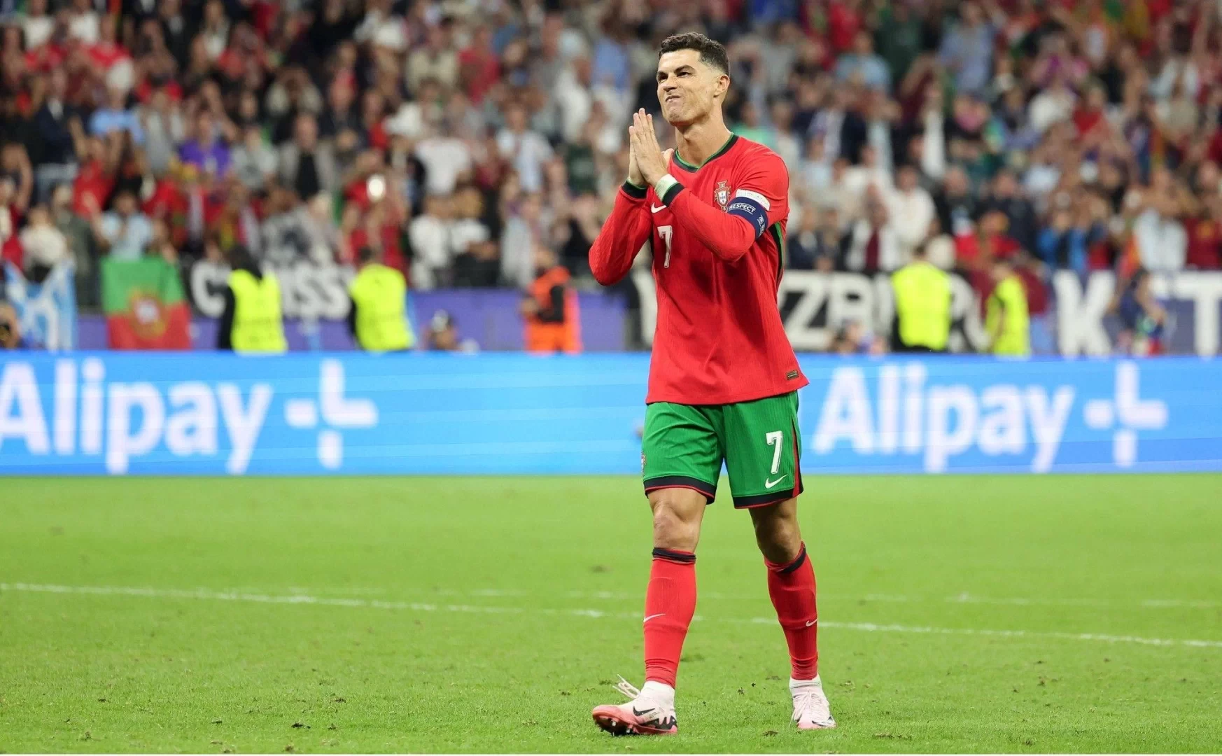 Portuguese Legend Holds Record for Most Shots Without a Goal at Euros, Ronaldo One Shot Away from Equaling