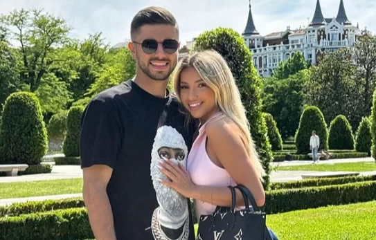 Romanian Reality Star Backs Team to Beat Netherlands and Advance, Has Dated Multiple National Team Players