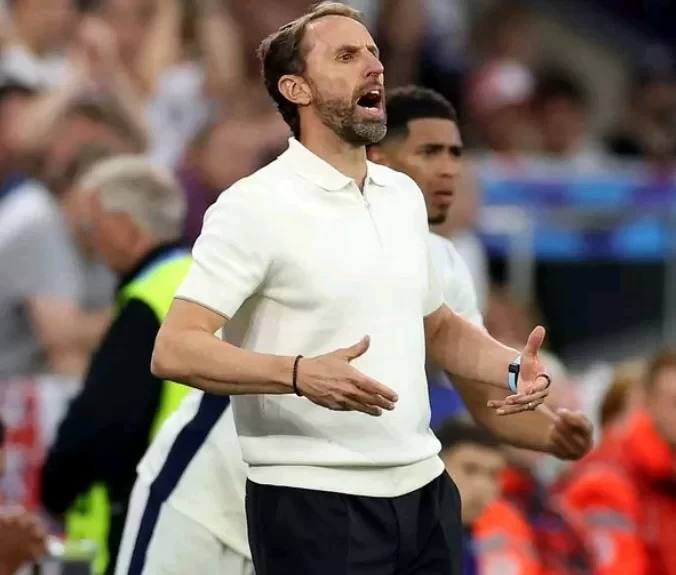 Is there a mole? English media: England’s three-center-back tactics leaked, causing Southgate’s anger