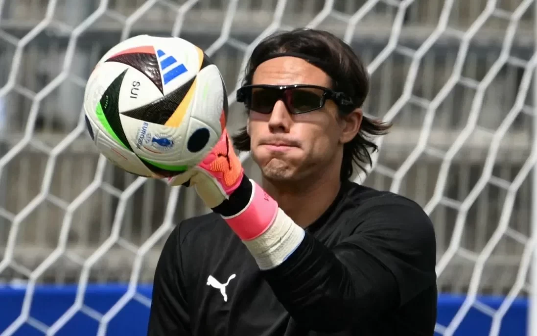 Switzerland Unveils Secret Weapon Ahead of Match: Sommer Trains With Special Glasses to Boost Reaction Time