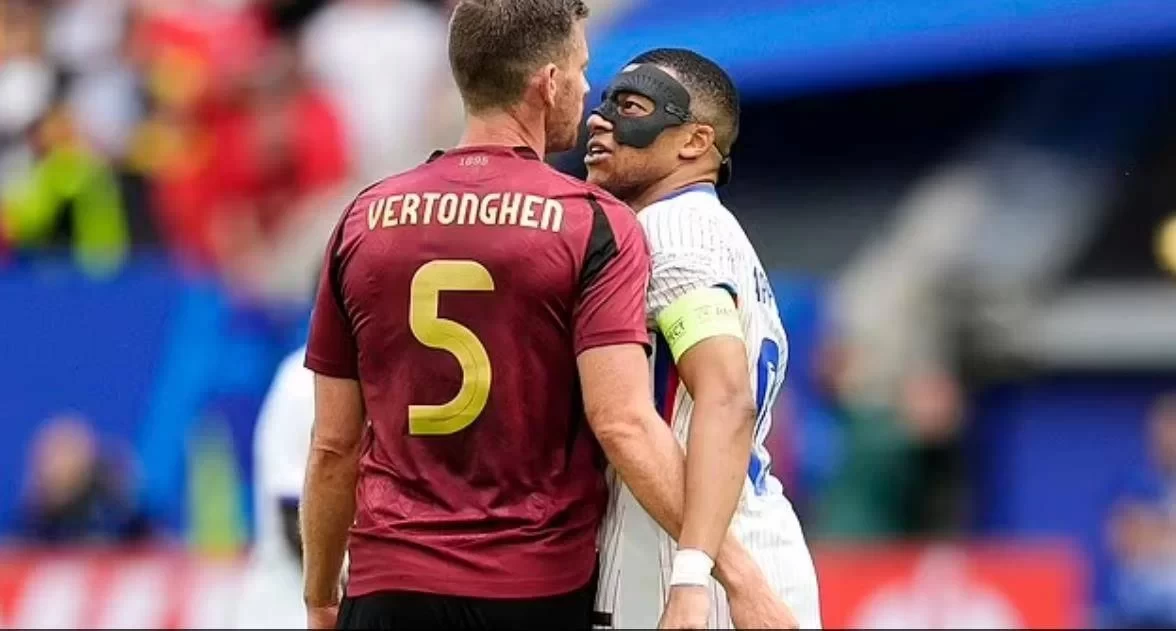 Conflict! Vertonghen Scolds Mbappé for Diving, Gets Mocked After Own Goal