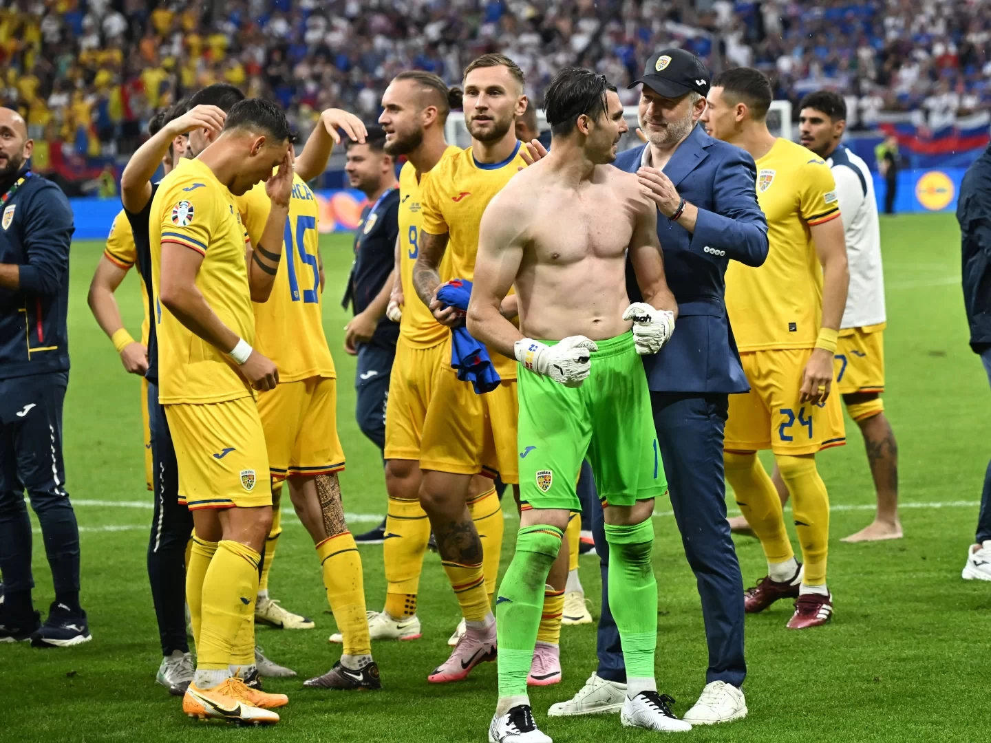 Romania coach: Even our golden generation was never as united as now