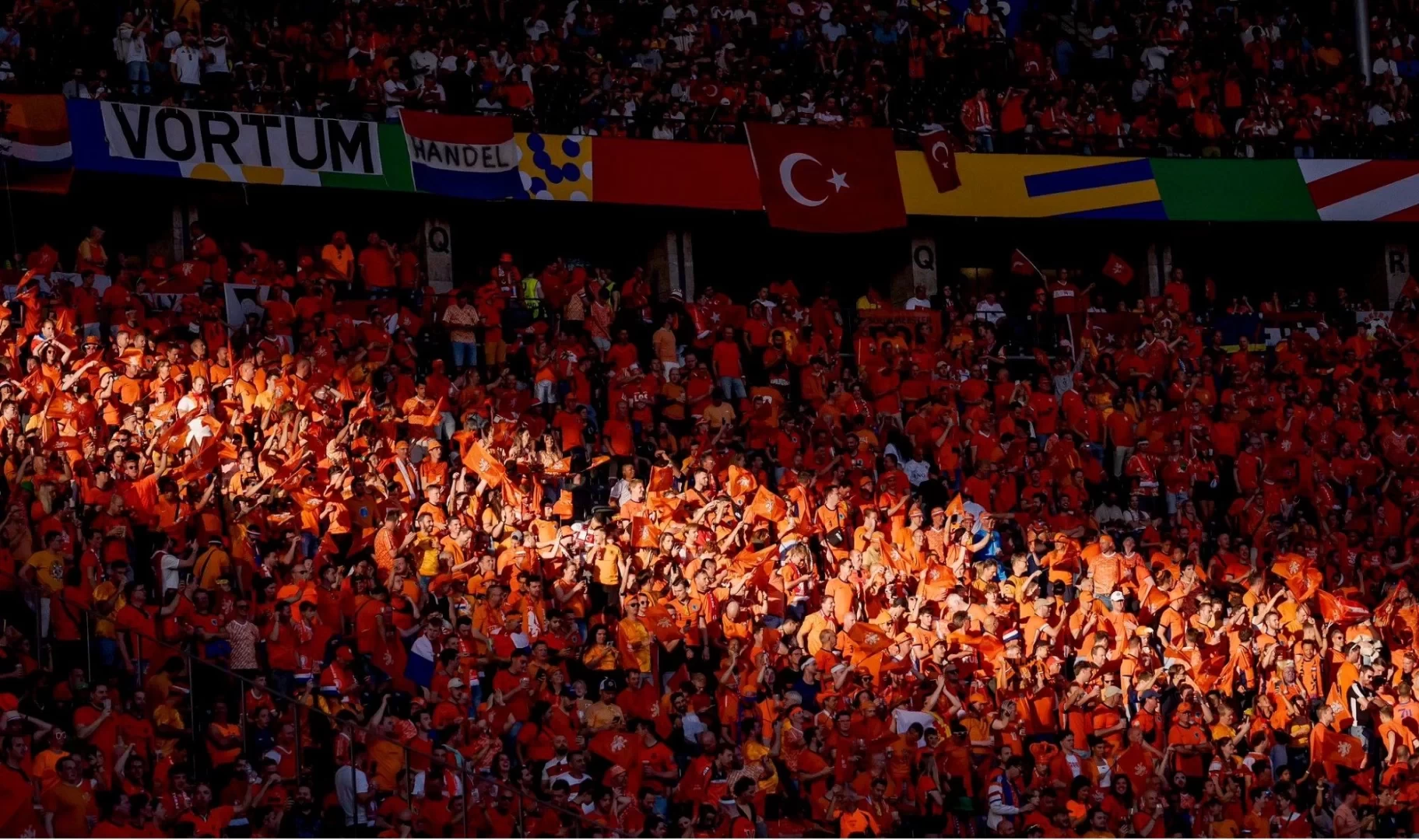 Sunshine Bathes Dutch Fans in the Stands, Will Happiness and Joy Be the Outcome?