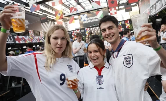 The Sun: Euro 2024 Final to Boost Spending as Fans Expected to Spend £120 Million on Booze