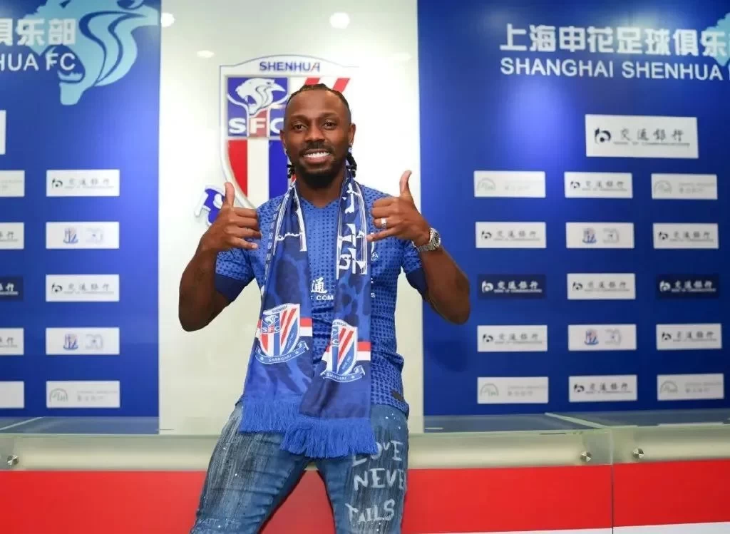 Shanghai Shenhua Officials Address Four Key Issues: “Little Motorcycle” Loan Signing is an Isolated Case