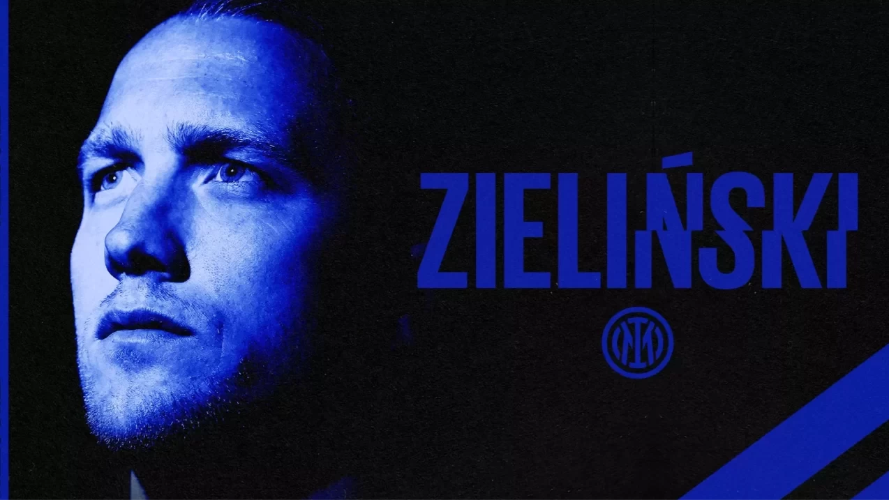 Official: Inter Milan signs Polish midfielder Zieliński on a four-year deal