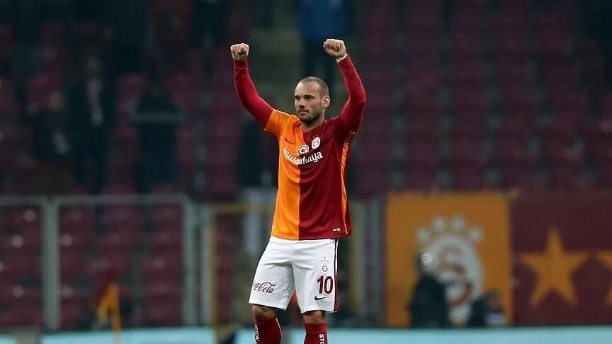 Turkish Media: Sneijder Allegedly Involved in International “Money Laundering” Operation, Over a Million Dollars Involved