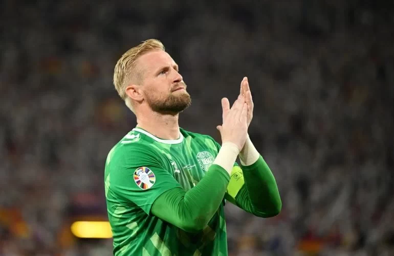 Romano: Celtic to sign Kasper Schmeichel on a one-year deal