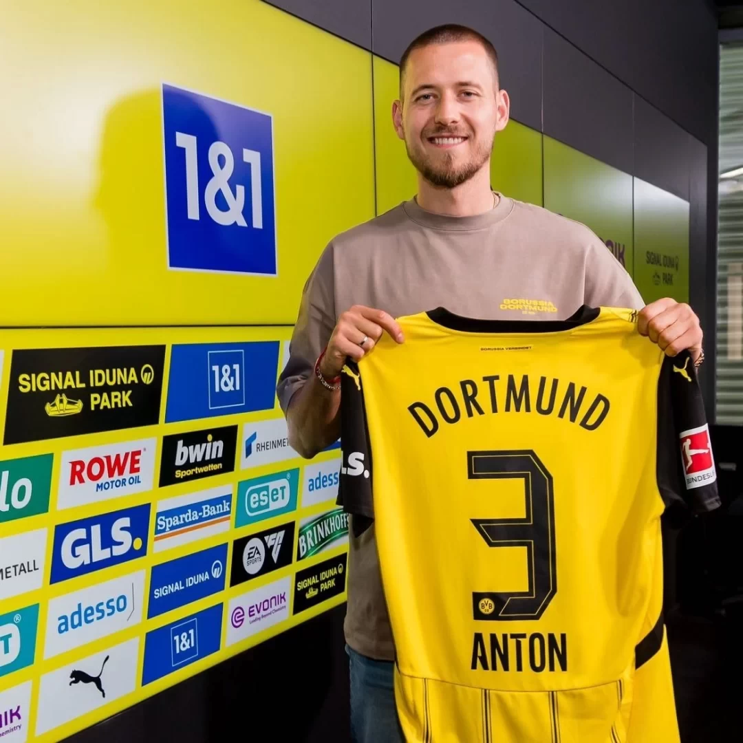 Official: Dortmund Signs Stuttgart Defender Anton