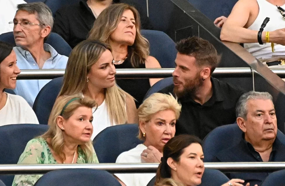 Back to the pitch after a year of unemployment? De Gea is attracting interest from several clubs, including Serie A, the Premier League, and Saudi Arabia