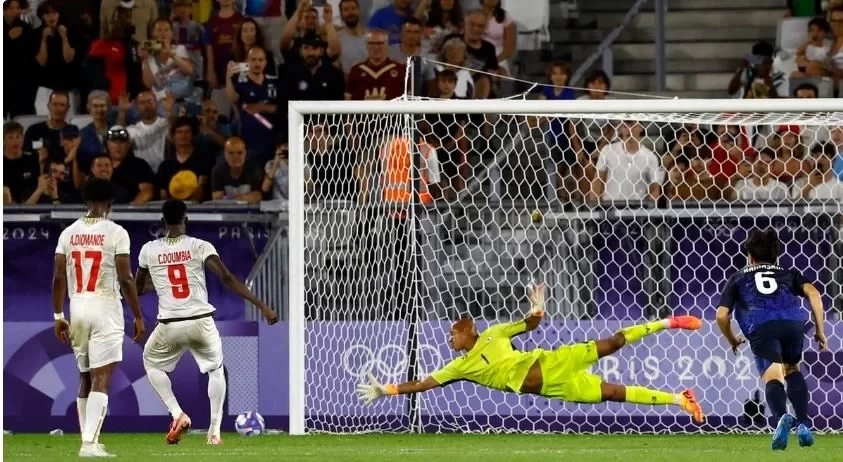 Japanese Media Calls for Kubo to Play in World Cup Qualifiers: He Saves Penalty and Secures Goalkeeping Position for Years to Come