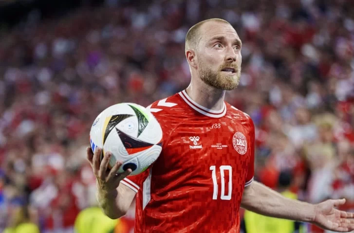 Ready to go? Belgian media: Anderlecht interested in signing Manchester United midfielder Eriksen