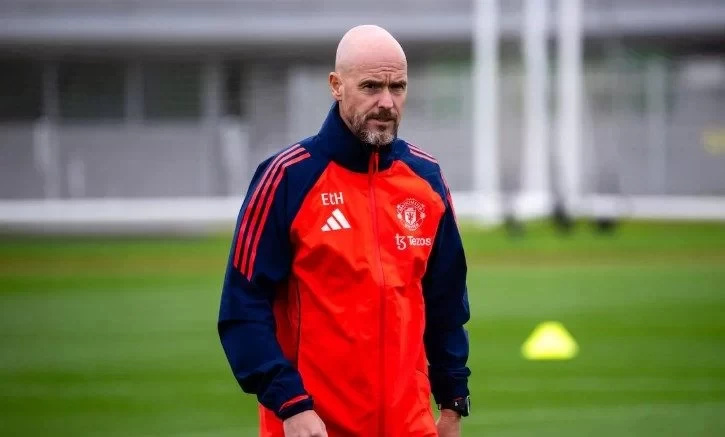 Ten Hag: Man United a long way from trophies, Sancho to stay and perform