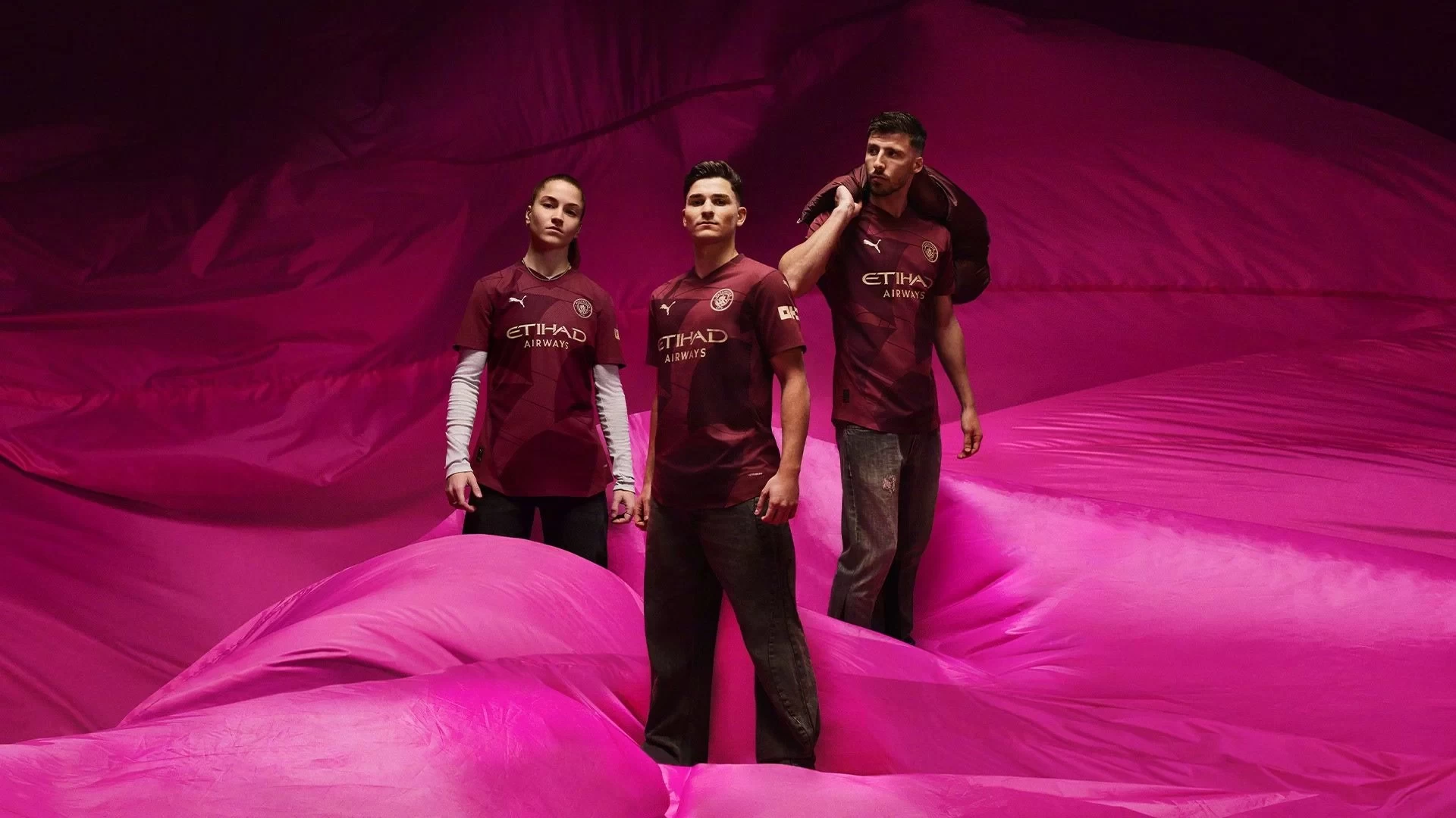 Manchester City unveils its second away kit: Burgundy with gold accents