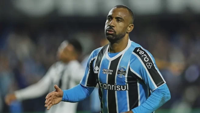 Brazilian reinforcement +! Japanese media: Tokyo FC will sign Gremio striker Galdino