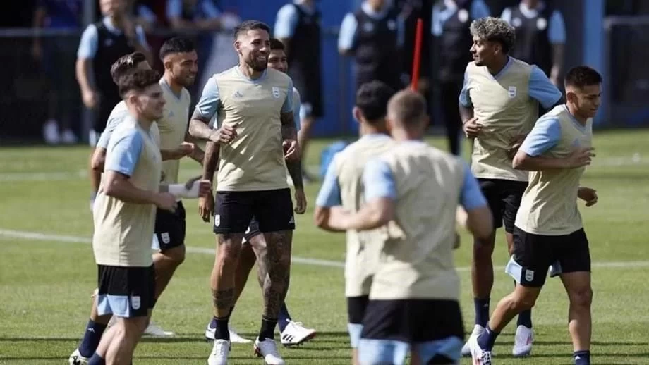 Otamendi: I would love to return to Argentina and play for River Plate, but security concerns keep me away