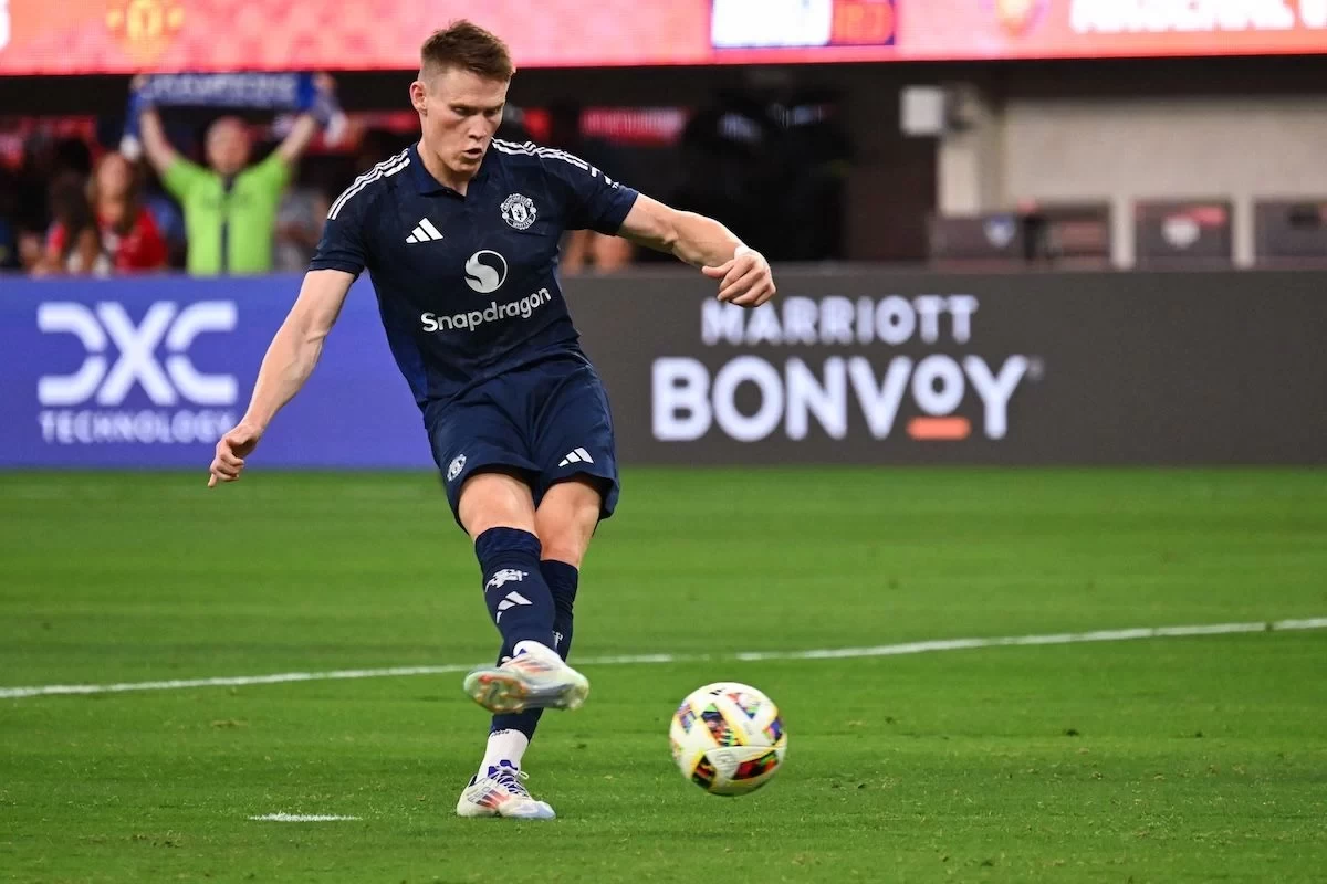 Turkish Media: Galatasaray’s €15 Million Bid for McTominay Rejected, Man Utd Wants €30 Million