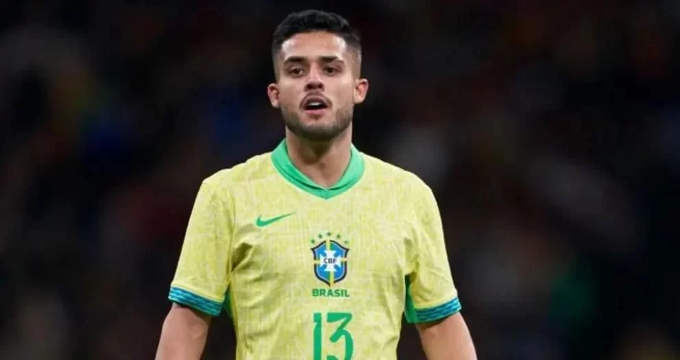 English Media: Manchester City Sells Brazilian International Couto to Borussia Dortmund with Mandatory Buy-Out Clause