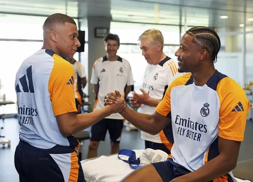 Mbappé Officially Joins Real Madrid: Looking Forward to His Debut in the UEFA Super Cup and Aiming for His First Title