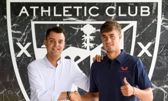 Official: Iñigo Lekue renews with Athletic Club until 2028