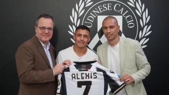 Back to his old team! Official: Chilean forward Sanchez joins Udinese on a two-year deal