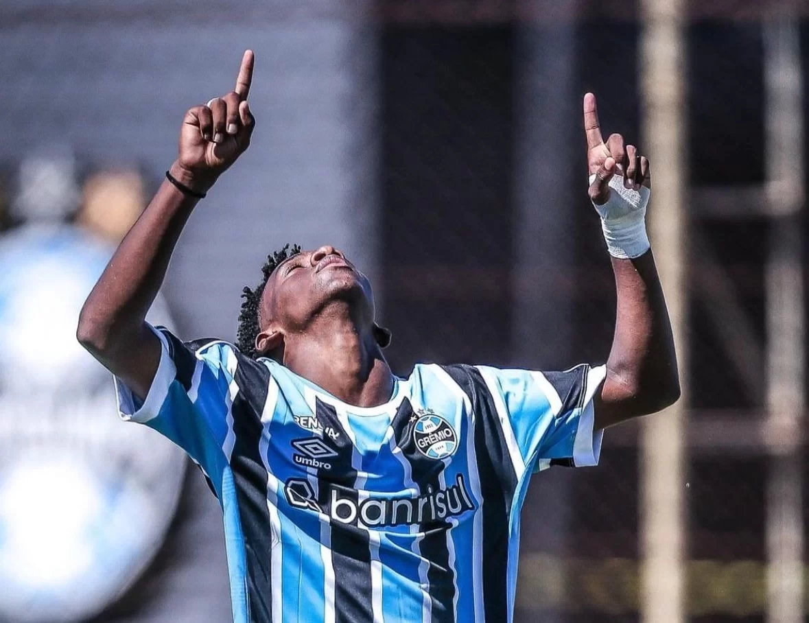 Brazilian Media: Chelsea Reach Agreement with Grêmio to Sign 16-Year-Old Talent, Myca, for Five Years