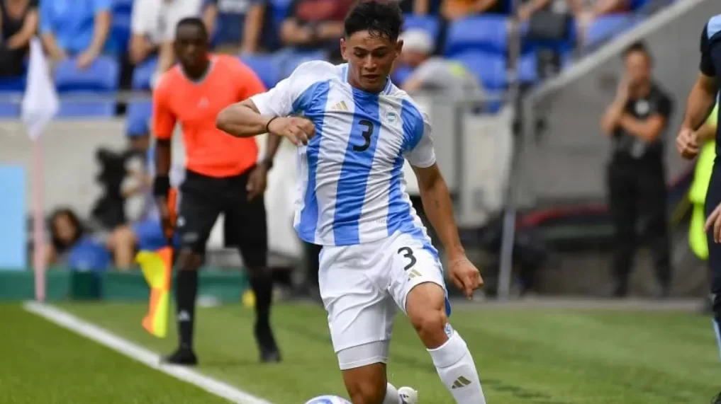 TyC: Liverpool interested in Argentine Olympic left-back Soler, Lanús asking for  million