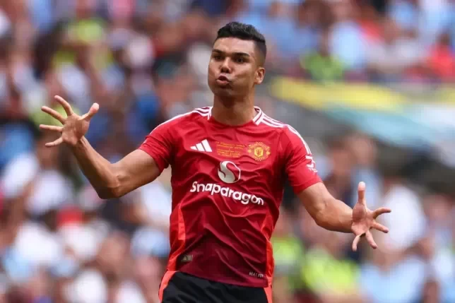 Strong Comeback? Casemiro Impresses in Community Shield, Wins Back Fans