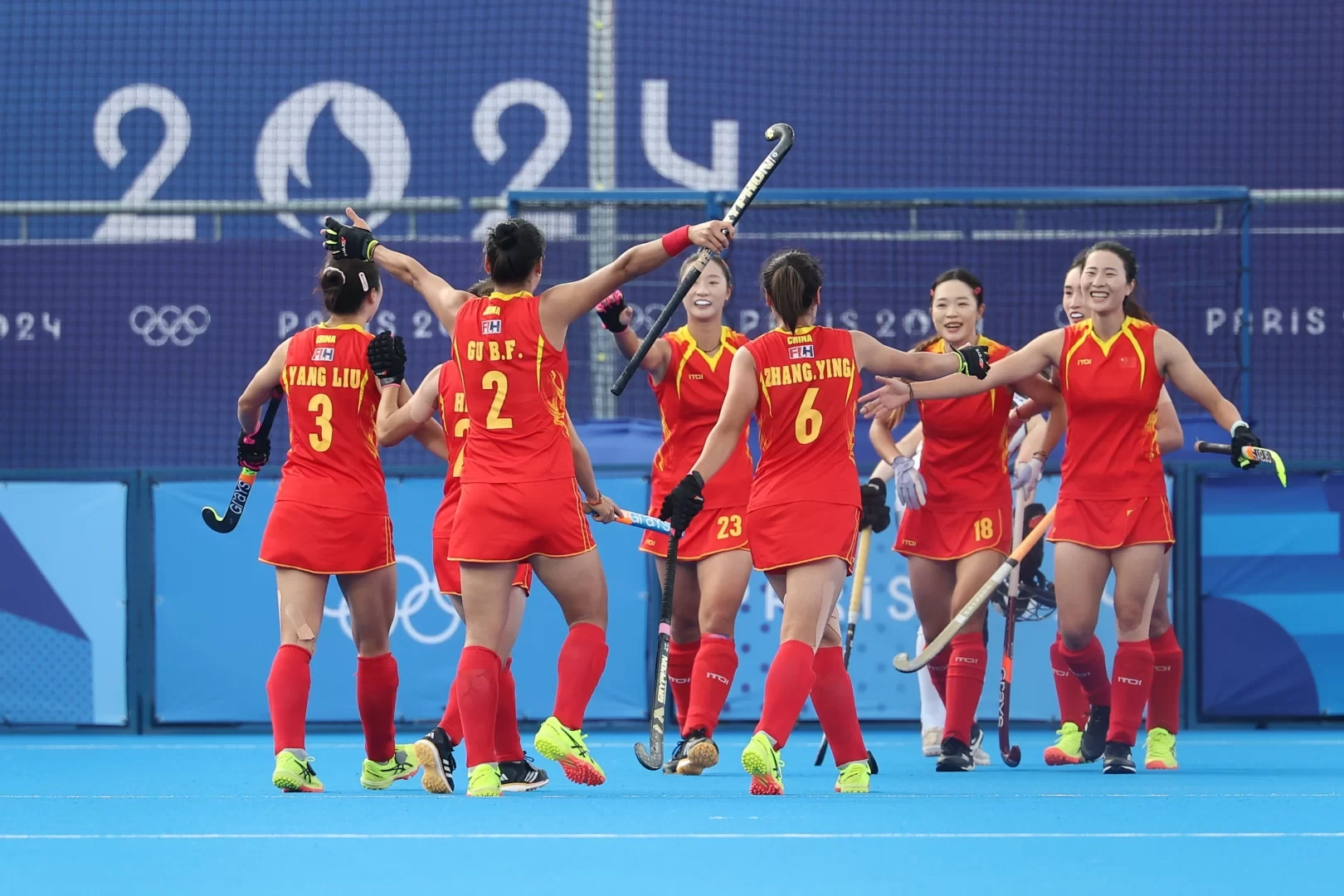 China’s Women’s Hockey Team Wins Silver After Penalty Shootout Loss to Netherlands in Final