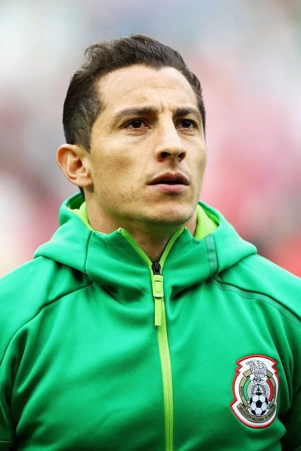 Reporter: Aguirre Wants to Bring Back Veteran Guardado to the Mexican National Team