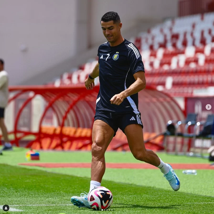 Tonight’s the start of the new season, Ronaldo posts training photos on social media: Ready to go!