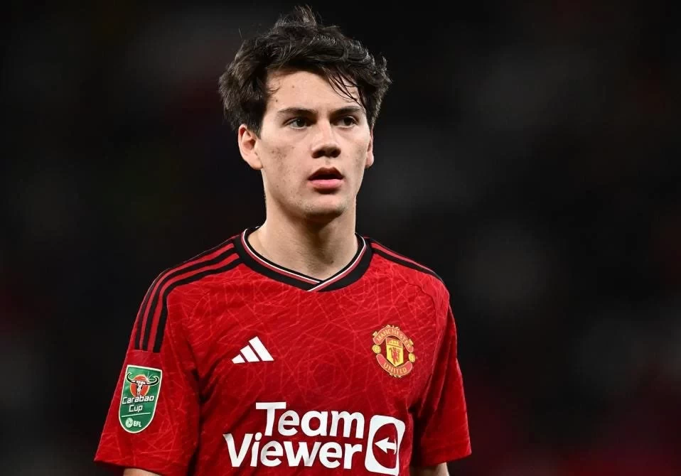 Journalist: Manchester United youngster Pellistri joins Greek Super League side Panathinaikos for a fee of £6m