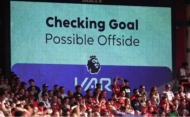 To be seen! Premier League CEO: New VAR technology will be upgraded this season, reducing average waiting time by around 31 seconds