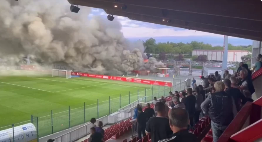 Fire Breaks Out During Halftime at French National 3 Match, Game Suspended