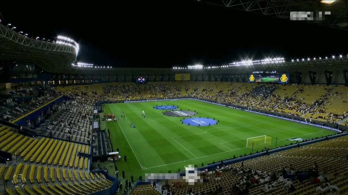 Fans Boycott Riyadh Victory Match After Poor Team Performance, Leaving Stadium with Empty Seats